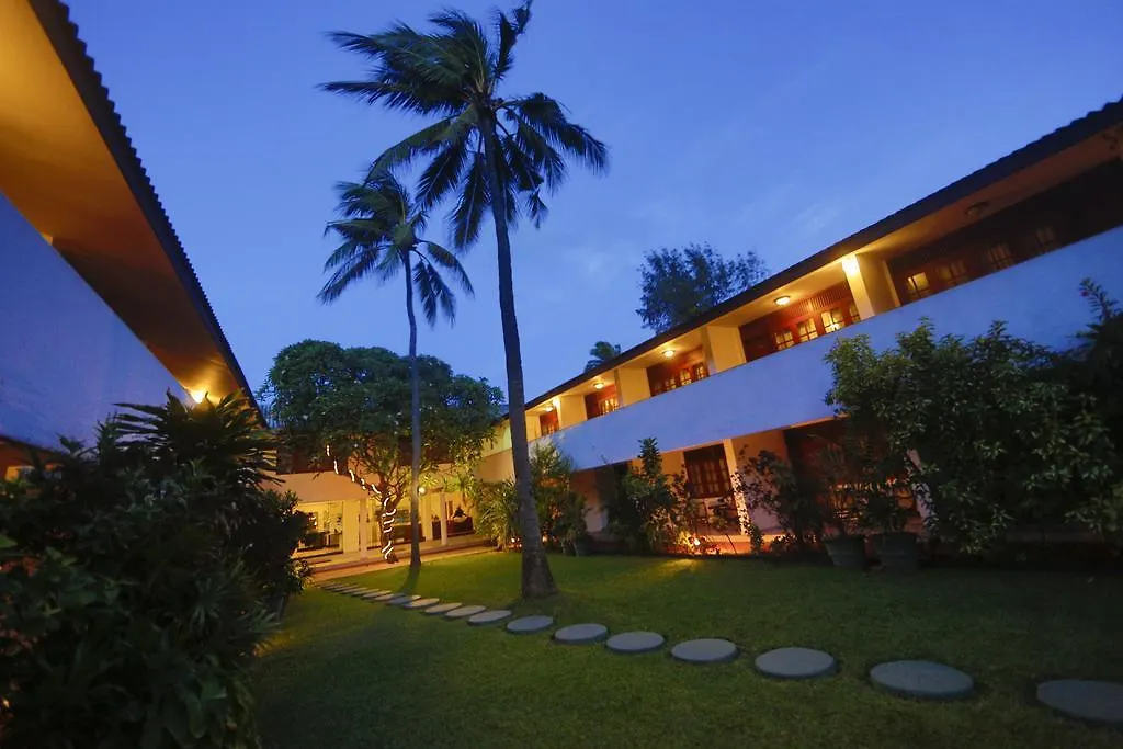 Catamaran Beach Hotel Negombo 3*,  Sri Lanka